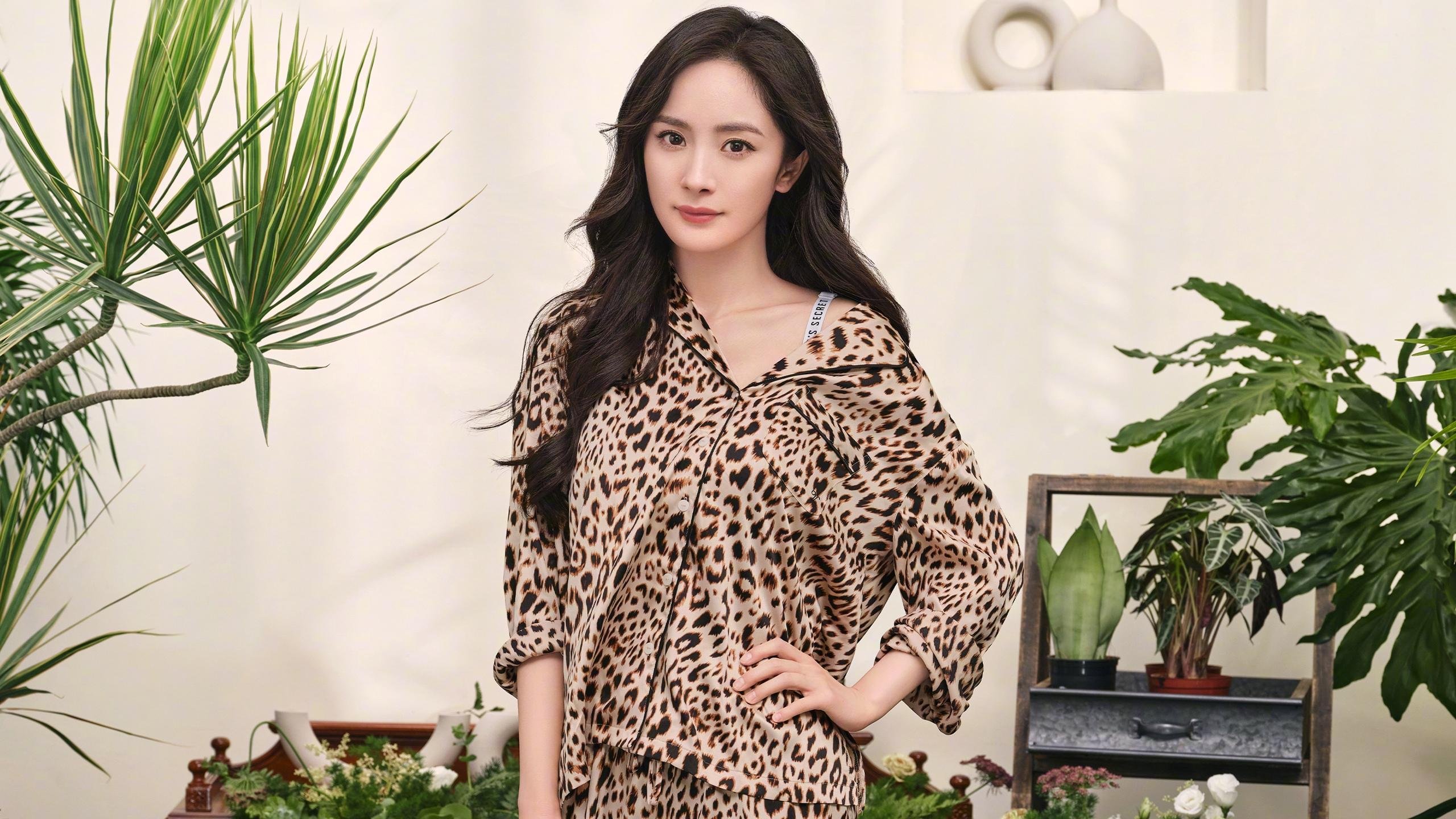 爱游戏在线登录-东亚杯中国足球战平 球迷表达冷静看法，东亚杯国足大名单