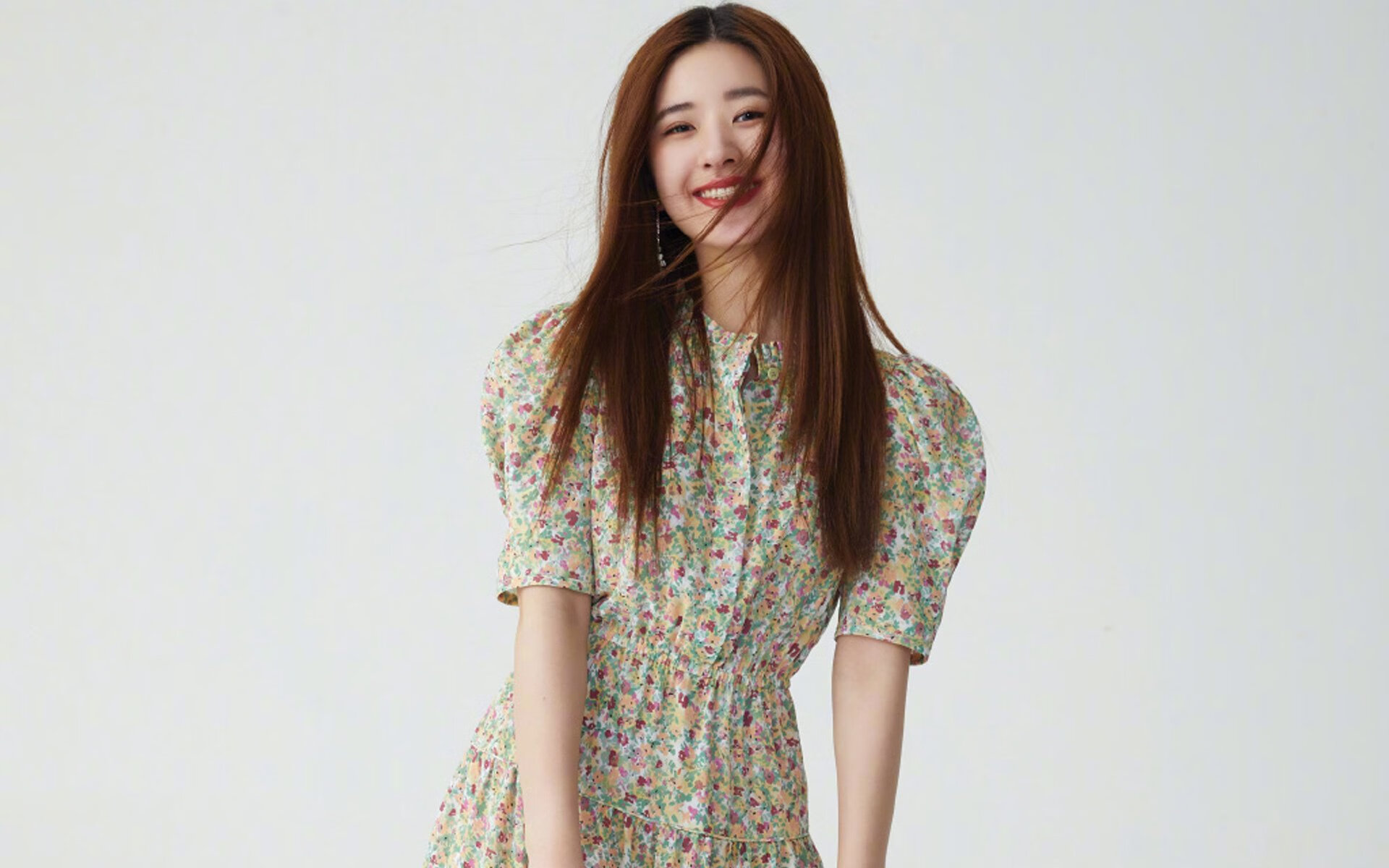 AYXSPORTSAPP-国际热身赛中国女足逆袭 球迷鼓掌支持，国足热身赛2021